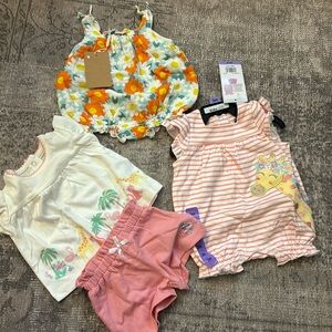New never worn bundle of 3 baby outfits